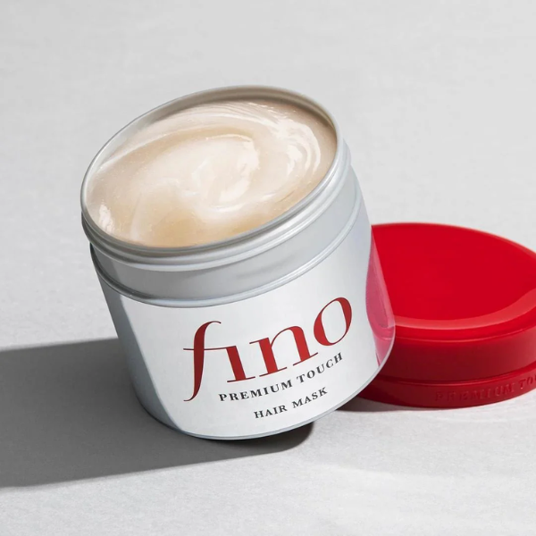 Shiseido – Fino Premium Touch Masque Capillaire Nourrissant et Réparateur 240g